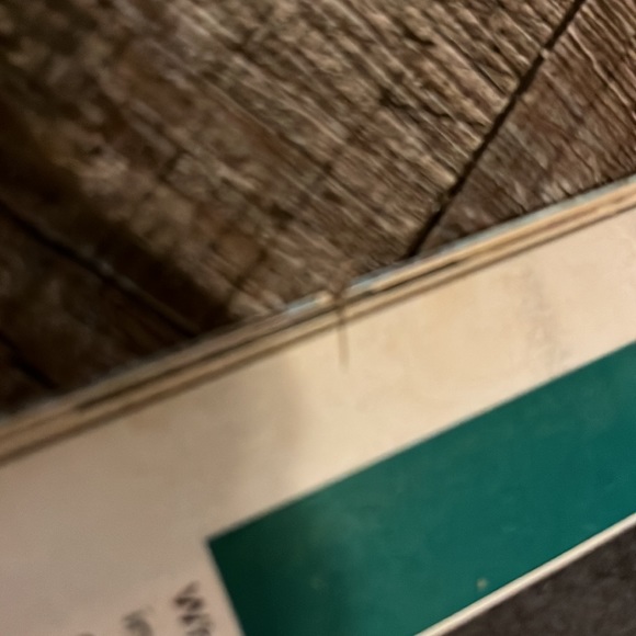 PHOTOPLAY MAGAZINE June 1977 Farrah - Picture 7 of 8